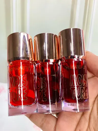 TINTA DE LABIOS MOISTURE